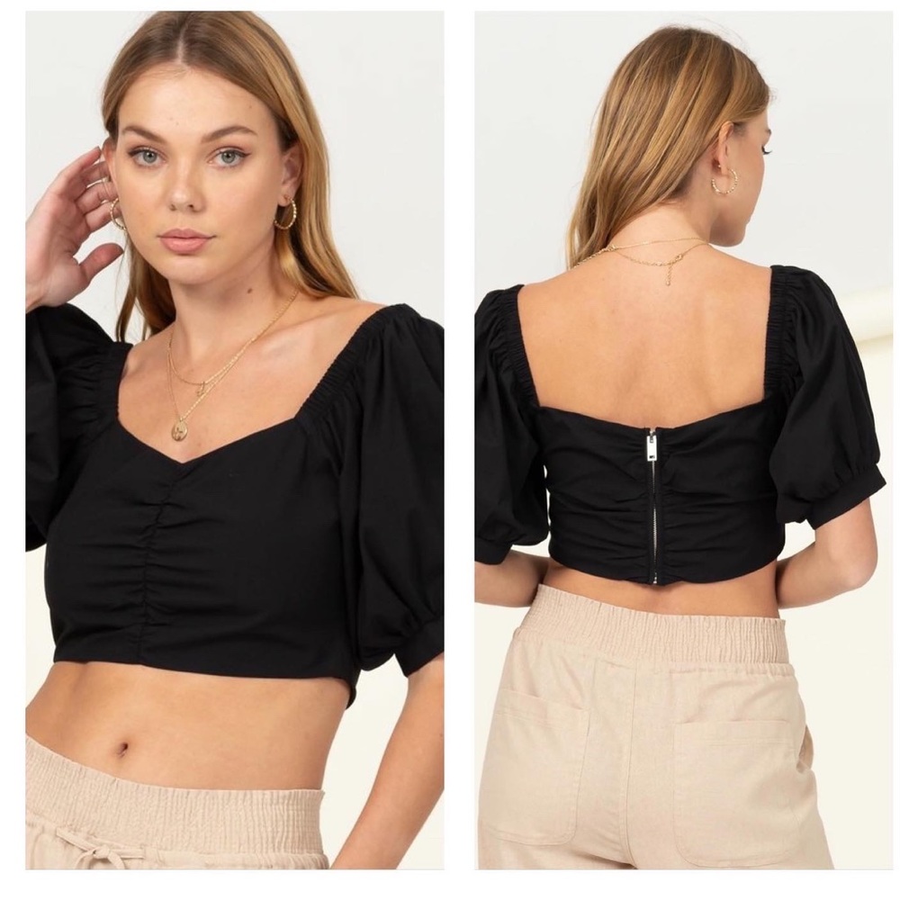 Crop Top with Puff Sleeves Black Color NWT Size Large